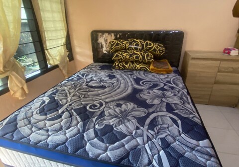 Hotel O Gians Homestay Near SMKN 2 Kuripan