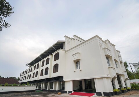 Alleppey Prince Hotel
