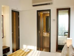 Hotel Metropole, Kolkata Hotel Metropole, Kolkata