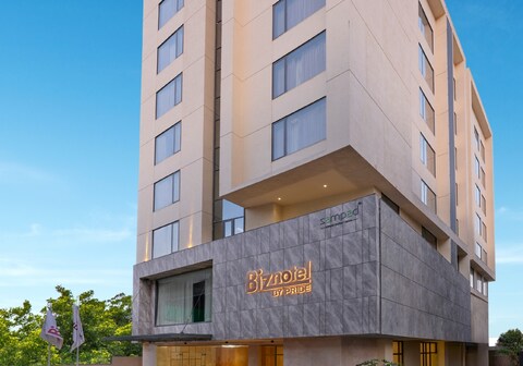 Biznotel by Pride Motera