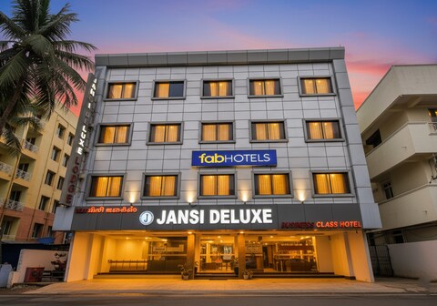 FabHotel Jansi Deluxe - Nr. Gandhipuram Bus stand