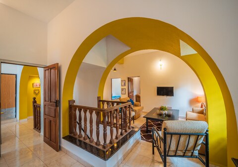 3 BHK Luxurious Red Villa