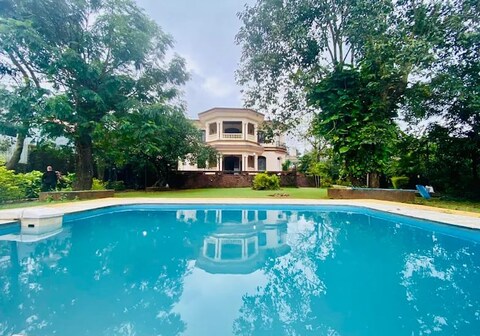 Samruddhi Villa (6.BHK )