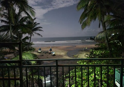 Coco Vilde Dorms Arambol