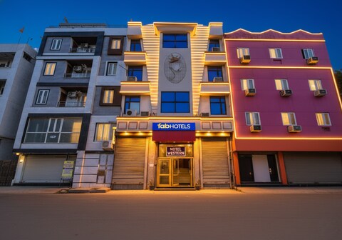 FabHotel Western