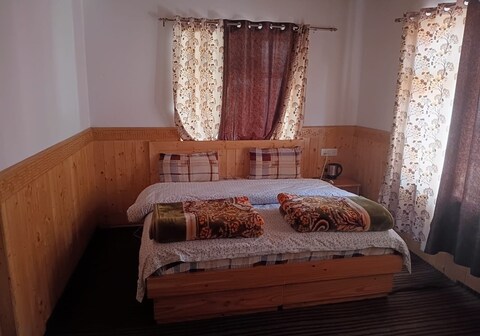Deser Homestay kaza