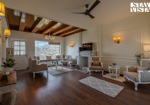 StayVista at Villa Blanche
