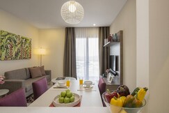 Somerset Medini Iskandar Puteri, Johor Bahru Somerset Medini Iskandar Puteri, Johor Bahru