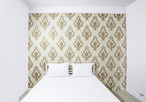 Hotel O Swastik LODGING