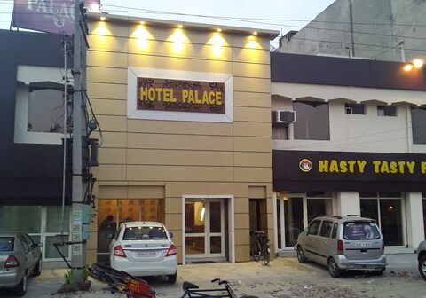 Hotel Palace