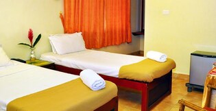 HOTEL VAZHIYORAM Mundakayam, Kottayam HOTEL VAZHIYORAM Mundakayam, Kottayam