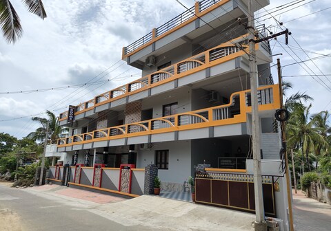 SUNRISE homestay and lodge