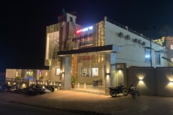SALUJA HOTELS, Pachmarhi SALUJA HOTELS, Pachmarhi