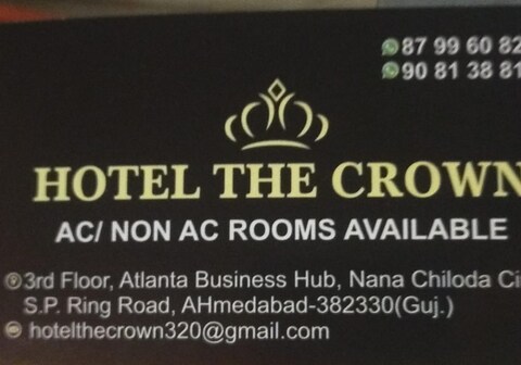 Hotel The Crown