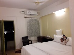 Dhuni Resorts, Goa Dhuni Resorts, Goa