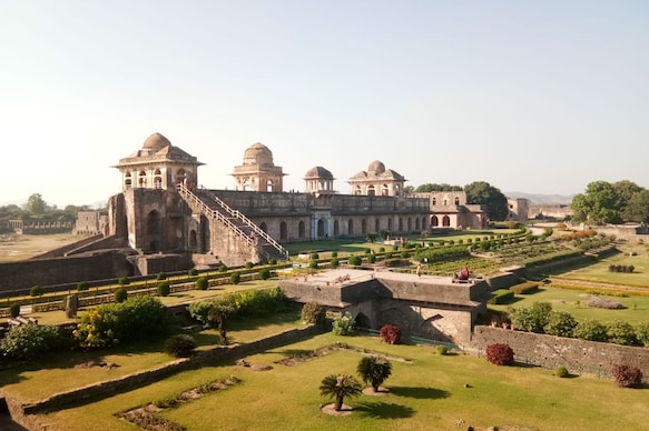 Mandu Sarai