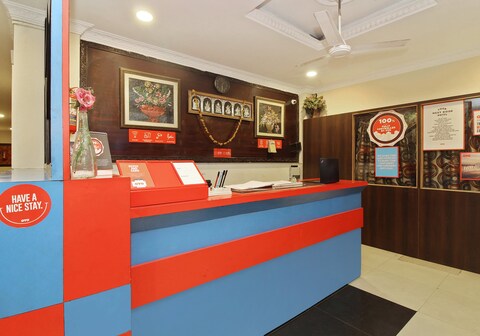 Hotel O Vasundhara Guest House Near Tankbund