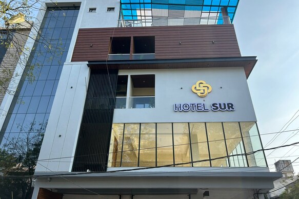 Hotel Sur