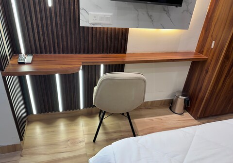 Luxury home Kaveri Delta 1 Gr Noida