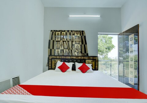 Super Hotel O Pragya New