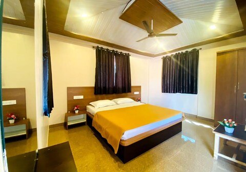 Greenland Stay Mahabaleshwar