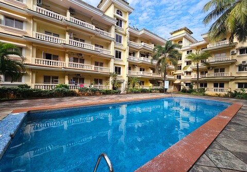 Tranquil Shores Pool View 650m walk Varca Beach