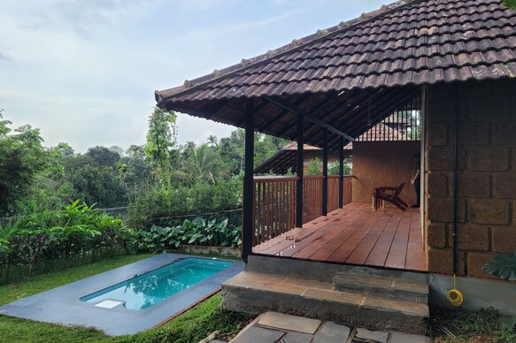 Aalterra Resort (formerly Ananterra Resort)