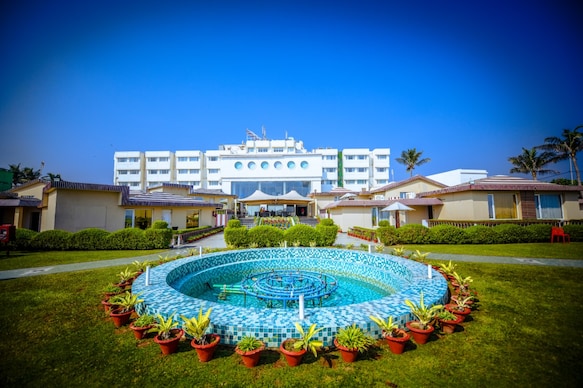 Hotel Holiday Resort