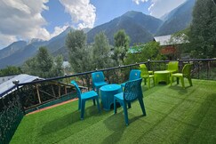 Aru Heights Guest House, Pahalgam Aru Heights Guest House, Pahalgam
