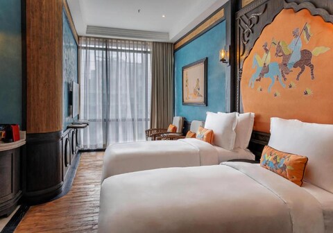 RH The Orient Jakarta