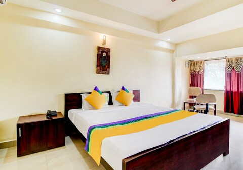 Itsy Hotels Aditya