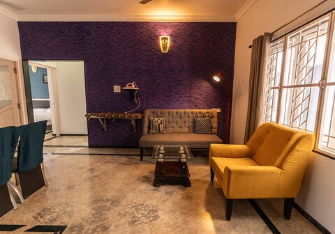 Hive Service Apartment