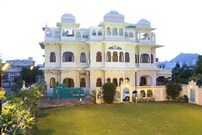 Hotel Jaisingh Garh, Udaipur Hotel Jaisingh Garh, Udaipur