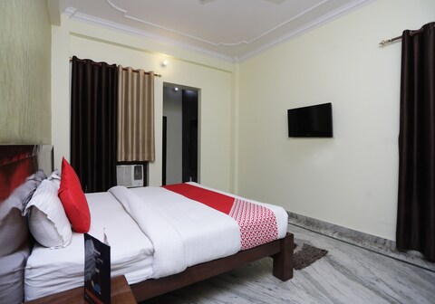 Hotel O Shikhar Paradise