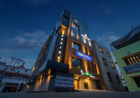 FabHotel Middleton Desire - Nr. Niladri Vihar Square