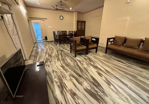 Visitors Lounge by MMG - 3BHK Ground Floor