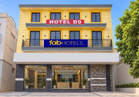 FabHotel D9