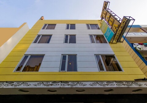 Hotel Baba Residency ( Ram nagar Gali no 1)