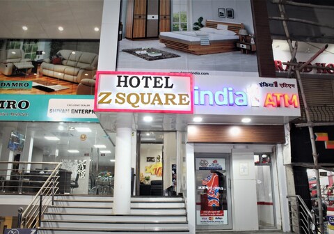 Hotel Z square