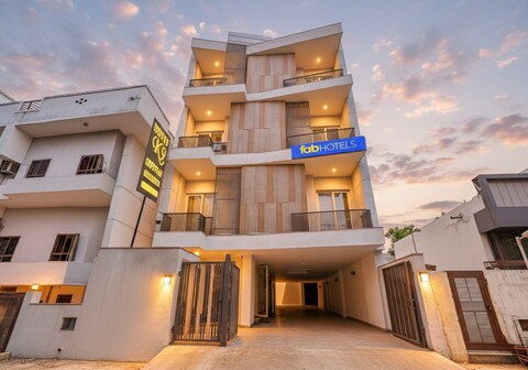 FabHotel K9 Imperial