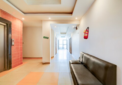 Super Hotel O Royal Villa