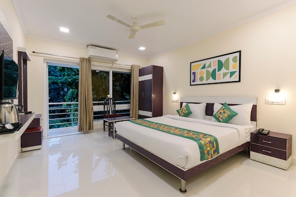 Treebo SNS Grand Inn With Swimming Pool