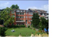 Hotel Embassy, Srinagar Hotel Embassy, Srinagar
