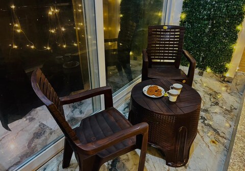 Yogvan Cozy 1BHK Balcony Stay