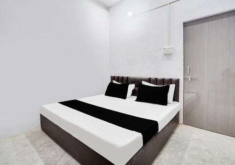 Hotel O Golden Hotel