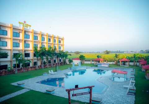 Bodhi Redsun - Gateway to Lumbini, Comfort in Bhairahawa