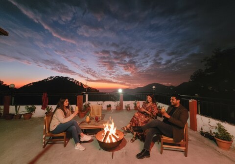 Sweet Home Sunset Resort (free Planet Watching)