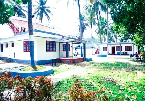 STAYMAKER Coorg Homestay