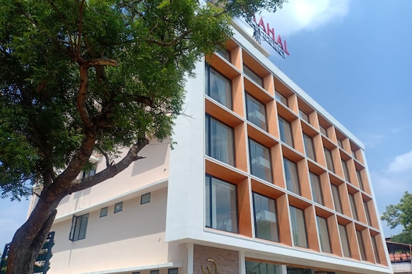 MOTHI MAHAL RESIDENCY