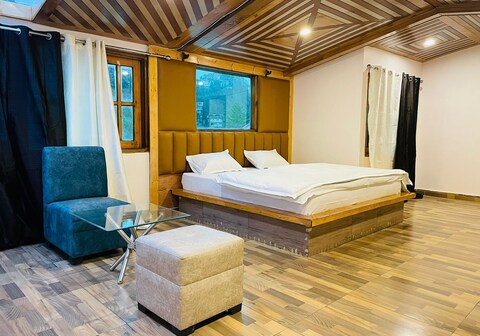 The Green Park Shimla